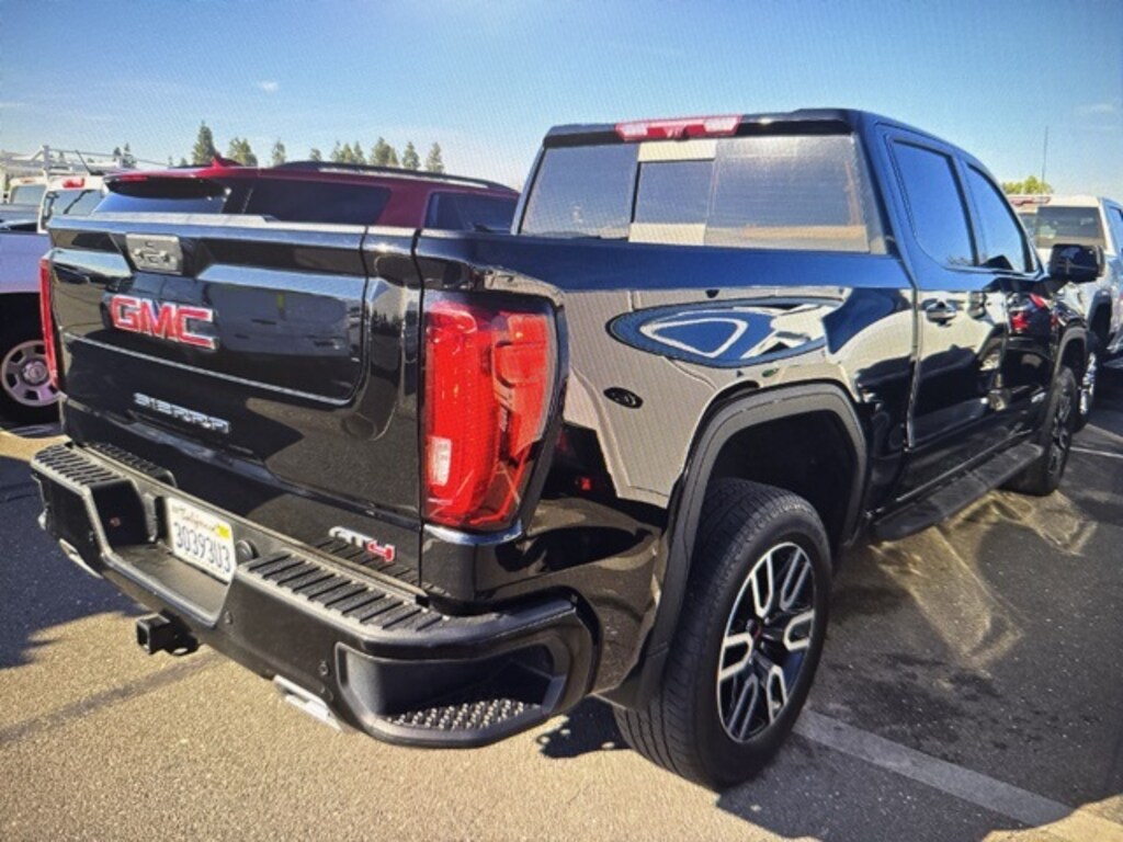 Used 2023 GMC Sierra 1500 AT4 Truck Crew Cab
