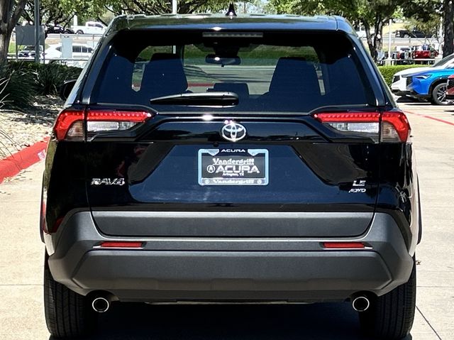 Used 2025 Midnight Black Metallic Toyota LE image 5