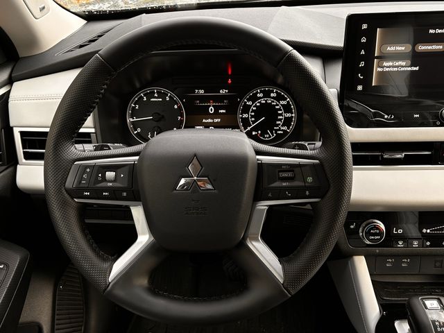 Used 2026 Black Diamond Mitsubishi SE image 14