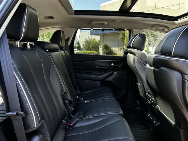 Certified Used 2023 Liquid Carbon Metallic Acura Advance image 31