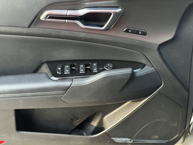 Used 2023 Wolf Gray Kia SX-Prestige image 23