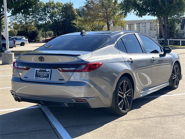 2025 Toyota Camry XSE photo 4