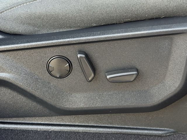 Used 2023 Agate Black Metallic Ford XLT image 26