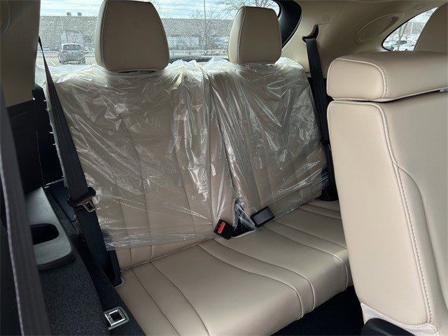 New 2026 Platinum White Pearl Acura SH-AWD Advance Package image 26