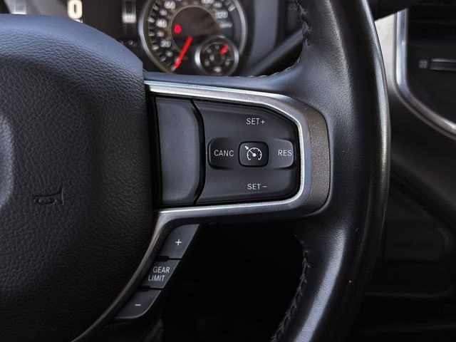 Used 2024 Granite Crystal Metallic Clearcoat Ram Laramie image 17