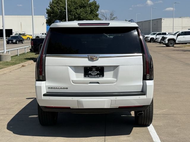 Used 2020 Crystal White Tricoat CADILLAC Platinum Edition image 5