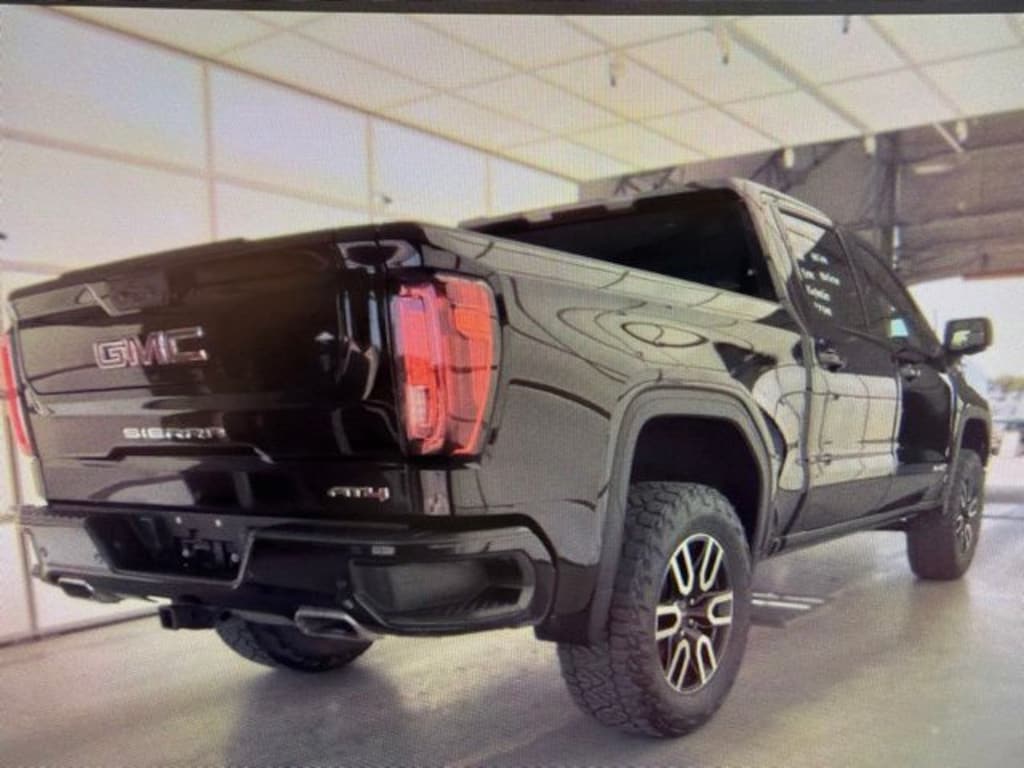 Used 2023 GMC Sierra 1500 AT4 Truck Crew Cab