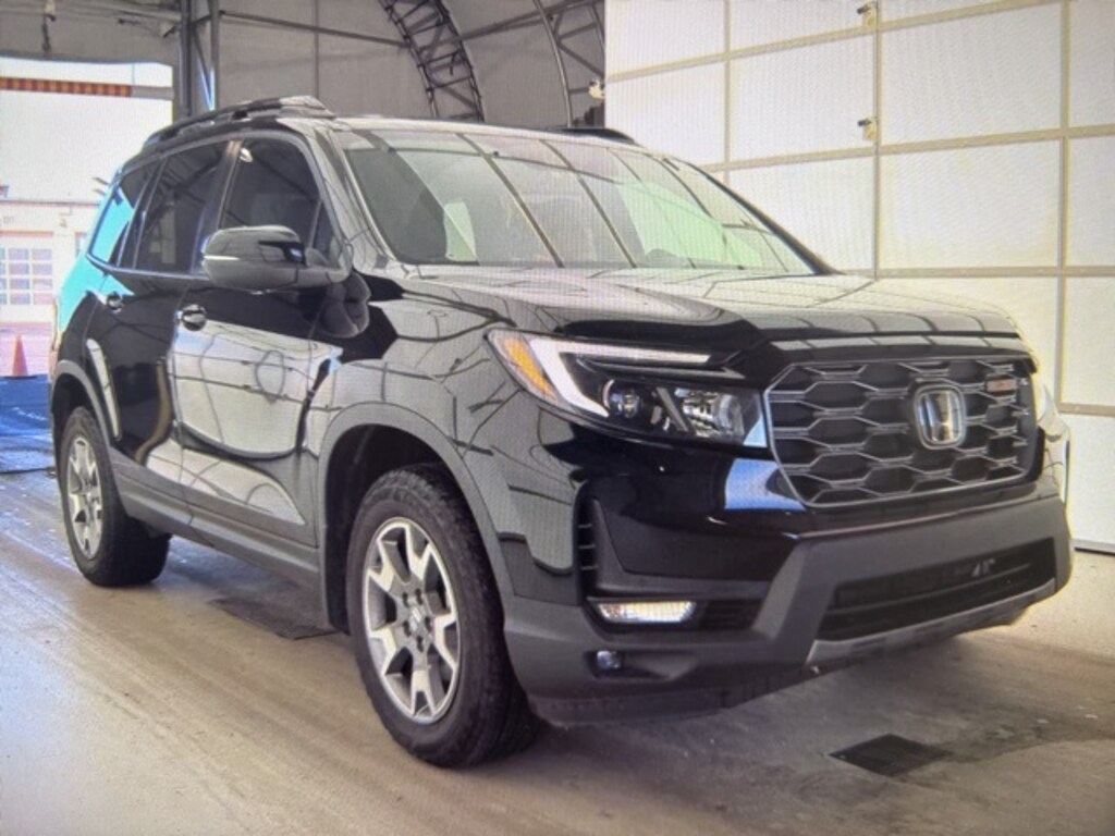Used 2022 Honda Passport TrailSport AWD SUV