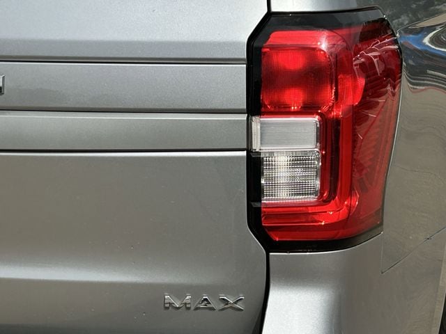 Used 2024 Iconic Silver Metallic Ford XLT image 8