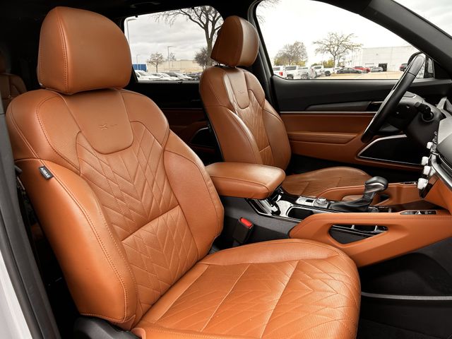 Used 2024 Gravity Gray Kia SX X-Pro image 31