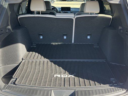 New 2026 Platinum White Pearl Acura SH-AWD image 32