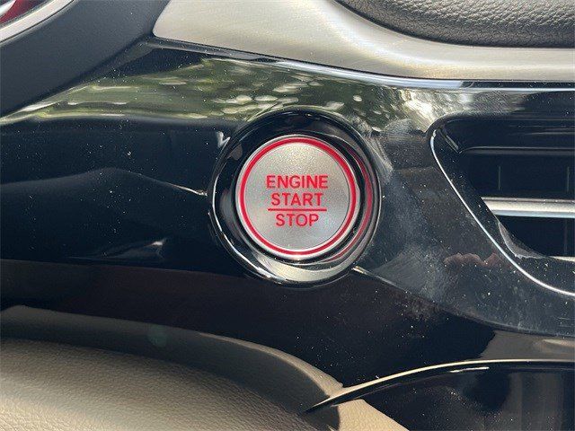 New 2026 Platinum White Pearl Acura FWD image 22