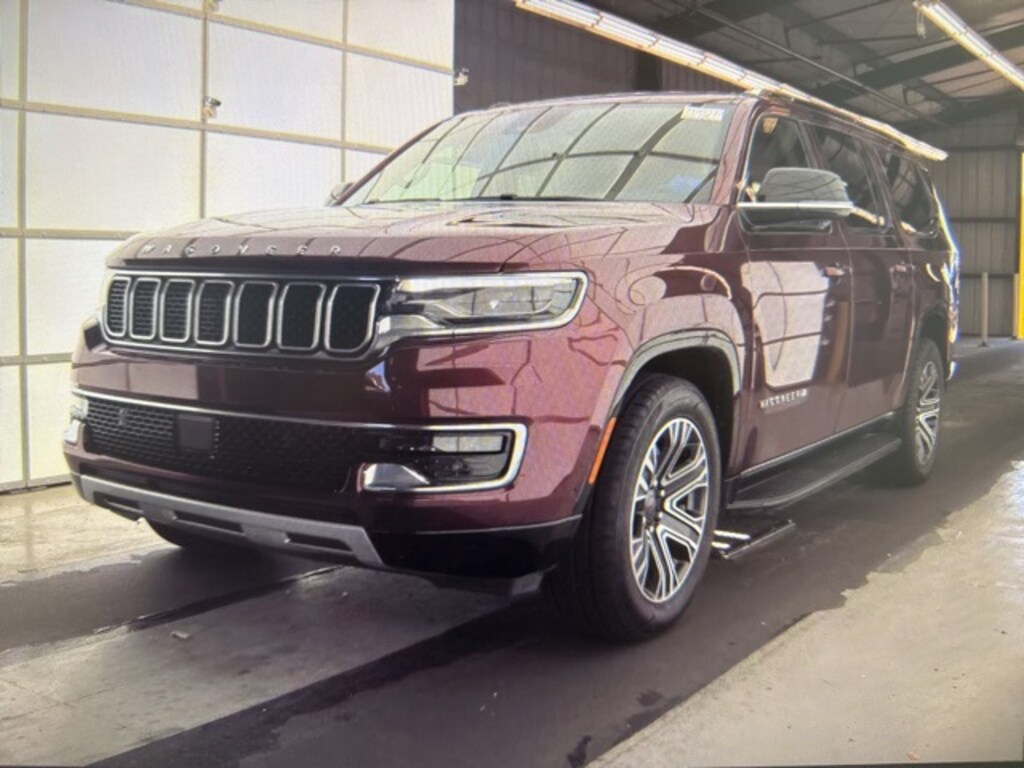 Used 2024 Jeep Wagoneer L Series II SUV