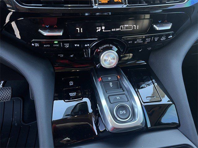 New 2026 Platinum White Pearl Acura Technology Package image 20