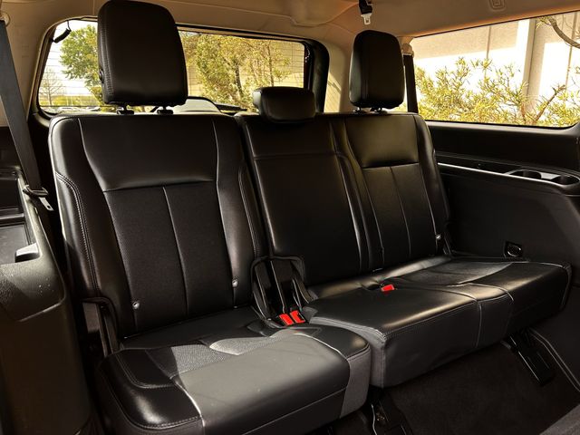 Used 2024 Iconic Silver Metallic Ford XLT image 35