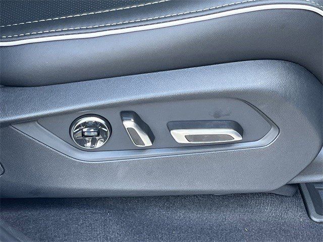 New 2026 Platinum White Pearl Acura SH-AWD Advance Package image 30