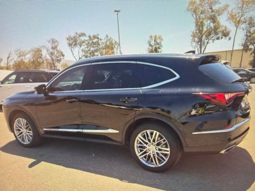 Used 2023 Acura MDX Advance SUV