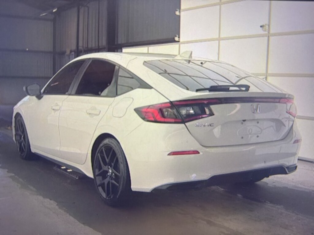 Used 2024 Honda Civic Sport Hatchback