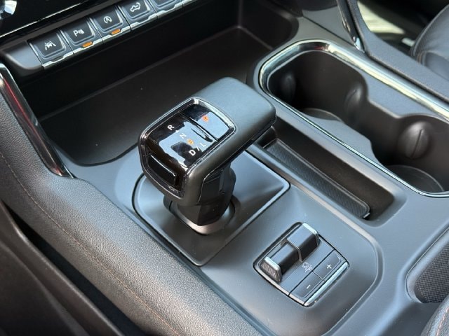 Used 2024 Onyx Black GMC AT4 image 18