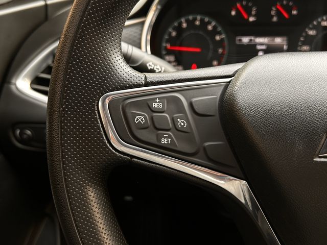 Used 2020 Summit White Chevrolet LT image 15