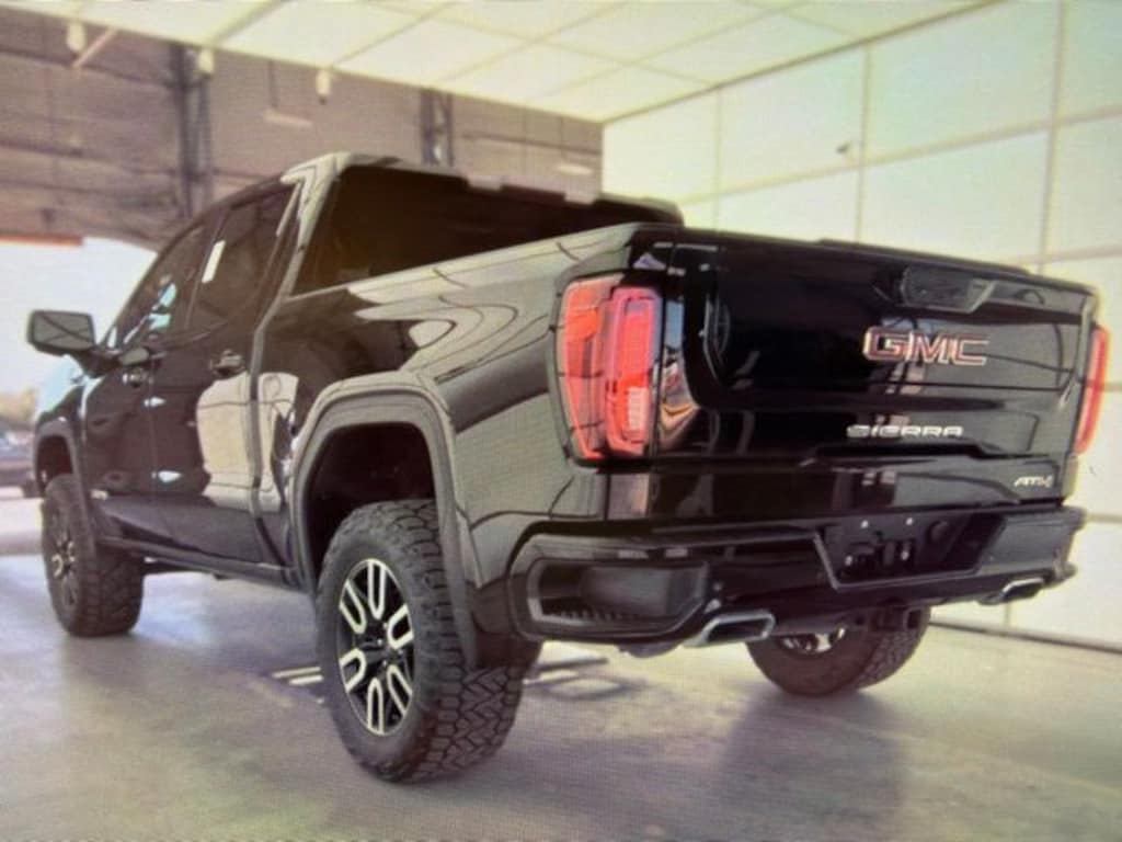 Used 2023 GMC Sierra 1500 AT4 Truck Crew Cab