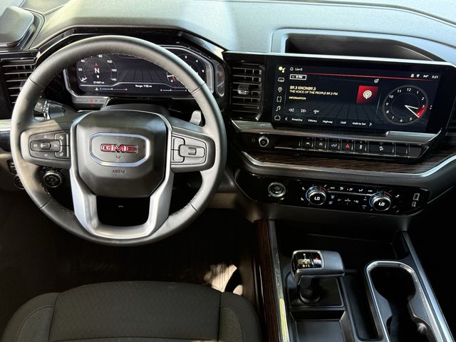 Used 2024 Sterling Metallic GMC Elevation image 11