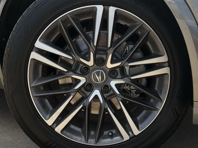 Certified Used 2025 Liquid Carbon Metallic Acura Advance Package image 9