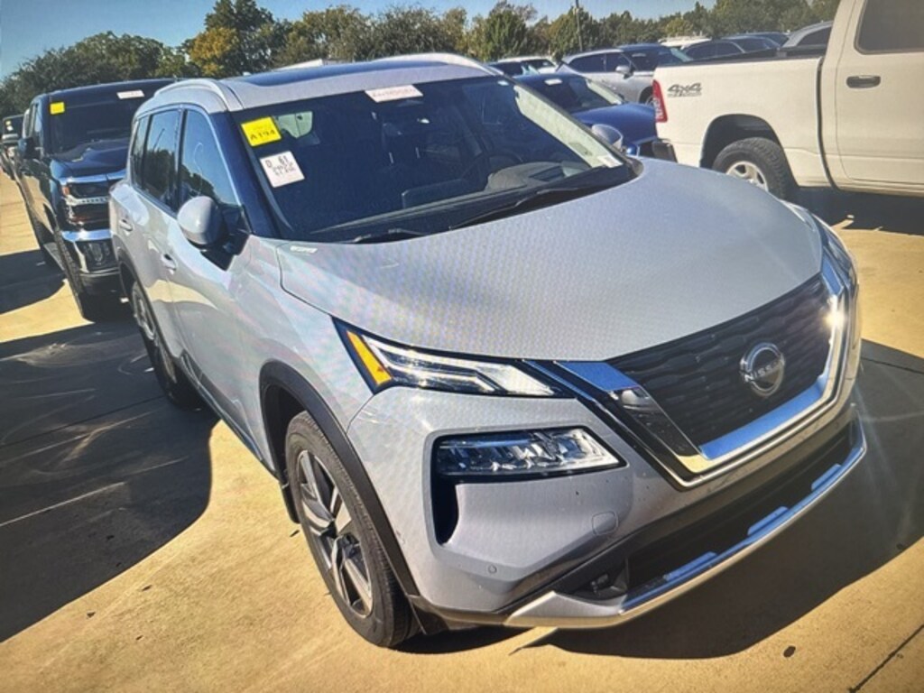 Used 2022 Nissan Rogue Platinum SUV