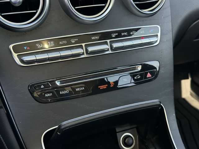 Used 2018 Polar White Mercedes-Benz GLC 300 image 18