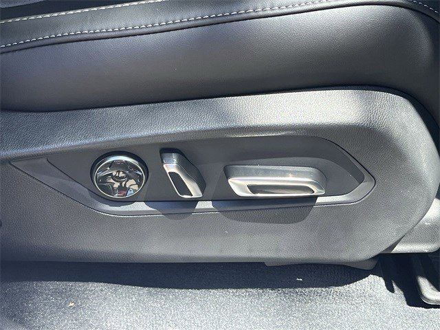 New 2026 Platinum White Pearl Acura FWD Technology Package image 31