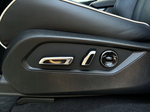 Certified Used 2023 Liquid Carbon Metallic Acura Advance image 28