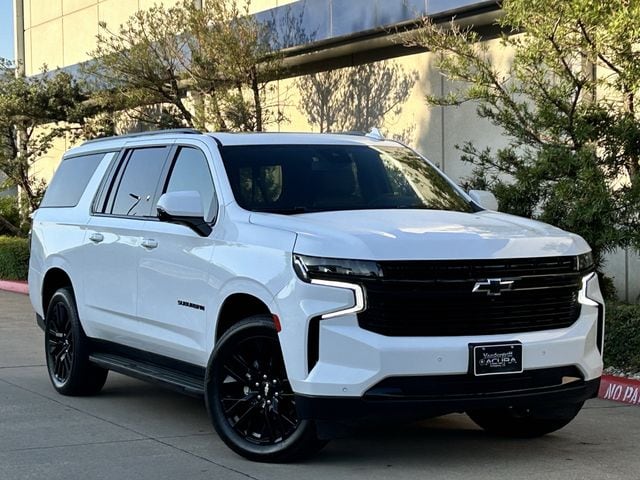 Used 2023 Summit White Chevrolet RST image 2