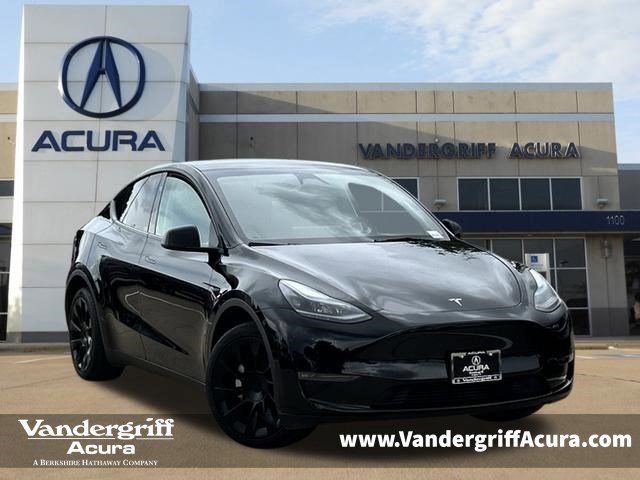 2025 Tesla Model Y Long Range Dual Motor All-Wheel Drive's photo