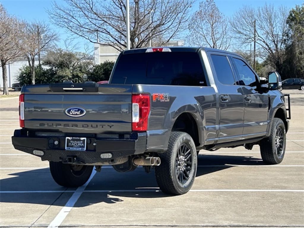 Used 2019 Ford F-250 Lariat Truck Crew Cab