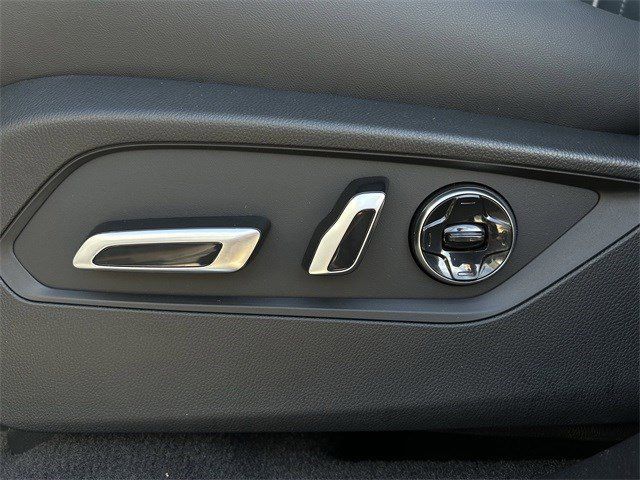 New 2026 Platinum White Pearl Acura Advance Package image 32