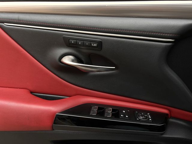 Used 2022 Ultra White Lexus 350 F Sport image 28