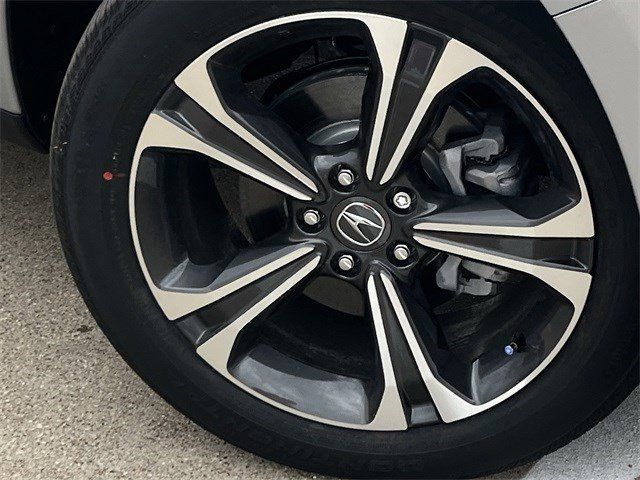 New 2026 Solar Silver Metallic Acura Technology Package image 10
