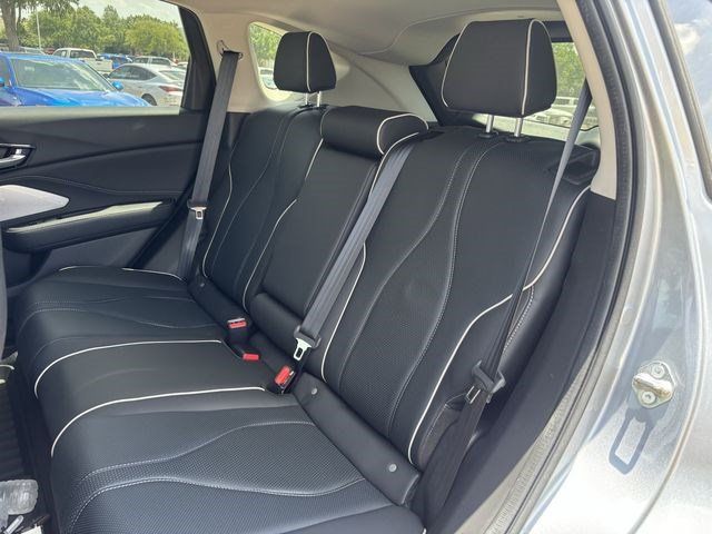 Used 2026 Solar Silver Metallic Acura Advance Package image 29