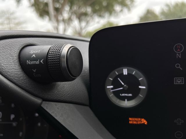 Used 2022 Ultra White Lexus 350 F Sport image 18