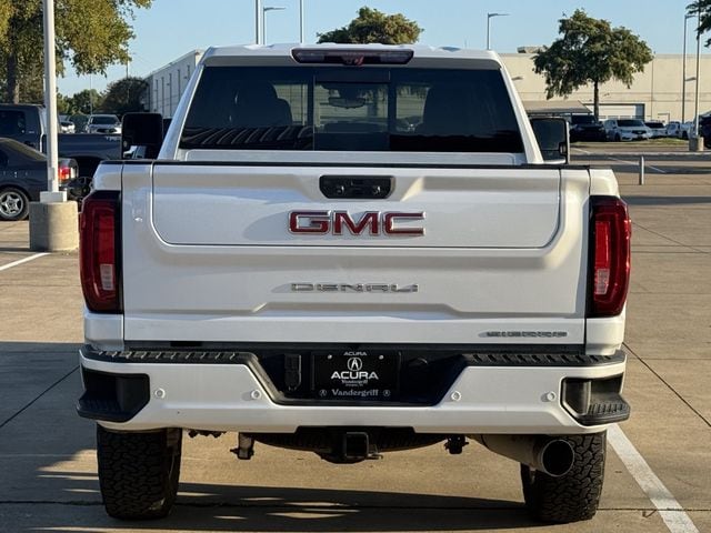 Used 2022 White Frost Tricoat GMC Denali image 5