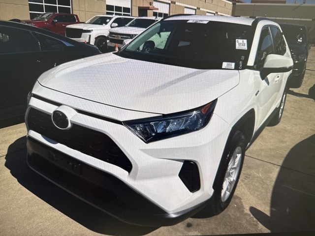 Used 2020 Toyota RAV4 LE with VIN JTMM6RFV4LD003018 for sale in Northfield, Minnesota