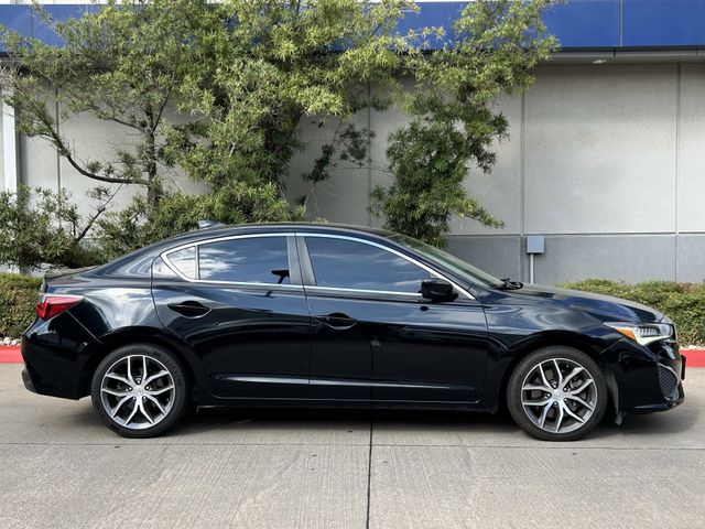 Used 2021 Majestic Black Pearl Acura Premium Package image 3