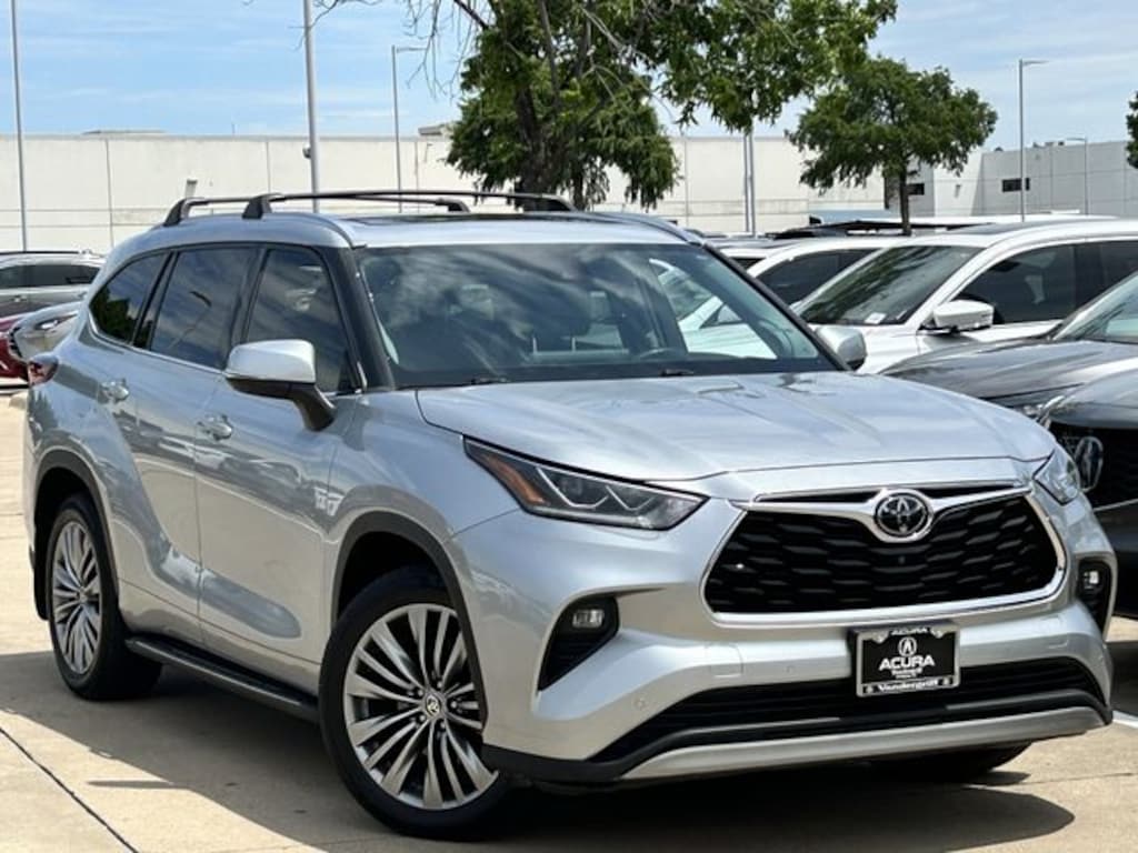 Used 2020 Toyota Highlander Platinum SUV