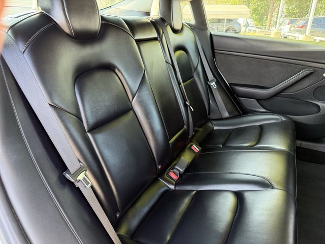 Used 2022 Pearl White Multi-Coat Tesla Long Range image 26