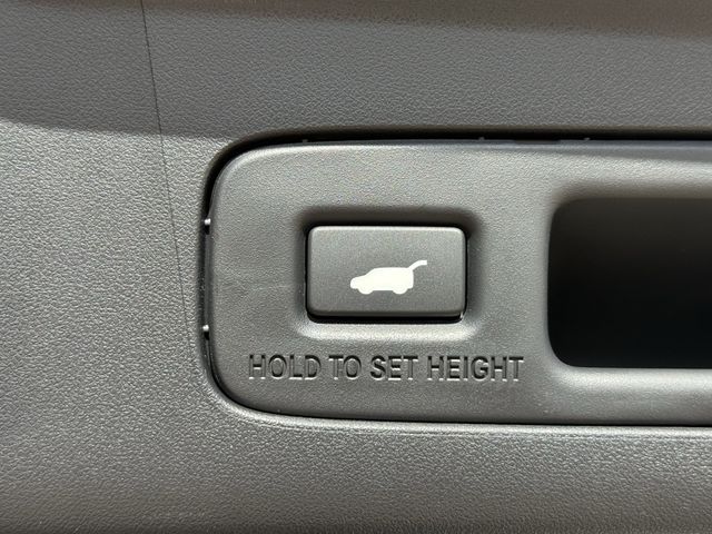 New 2026 Platinum White Pearl Acura Base image 30