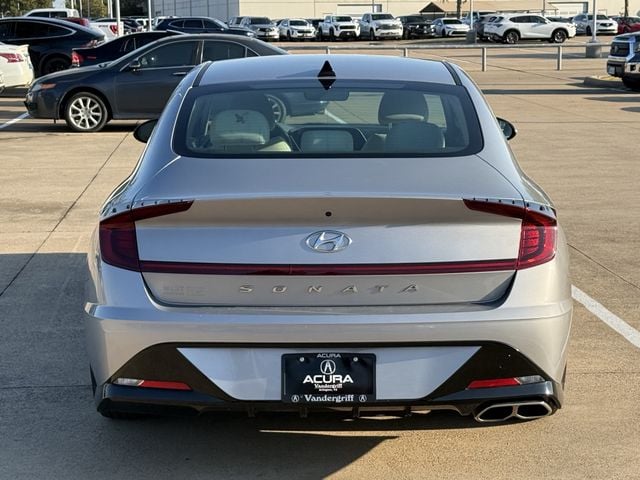 Used 2023 Curated Silver Hyundai SEL image 5
