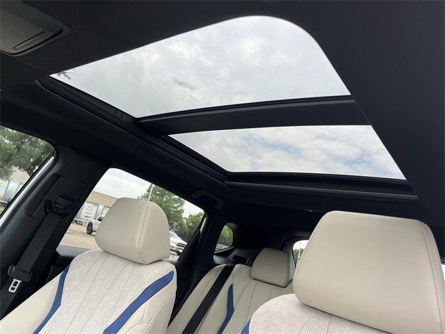 Used 2025 Platinum White Pearl Acura A-Spec Package image 26