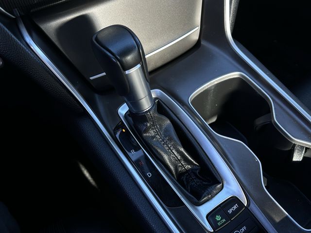 Used 2022 Still Night Pearl Honda Sport image 23