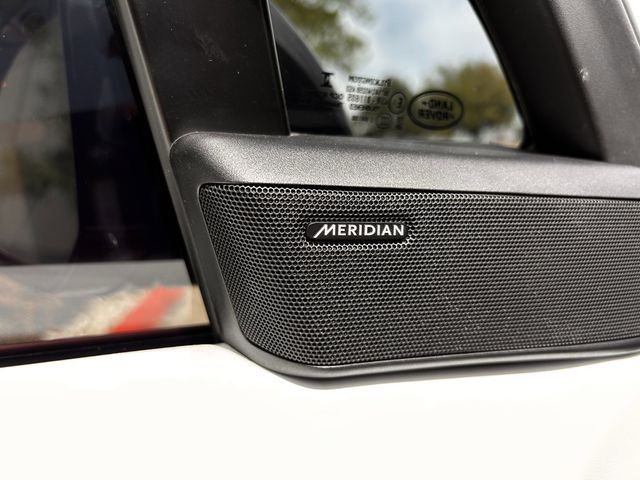 Used 2023 Firenze Red Metallic Land Rover SE image 27