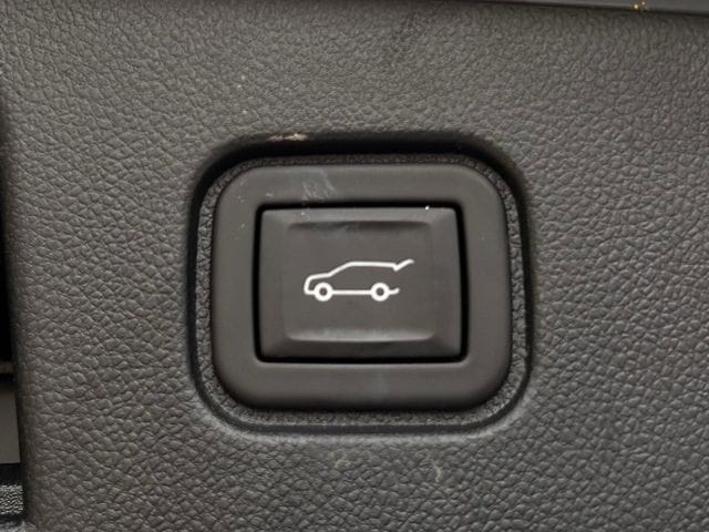 Used 2024 Sonic Gray Pearl Honda Touring image 34